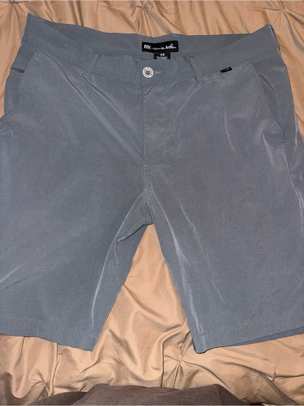 Travis Mathew shorts 36